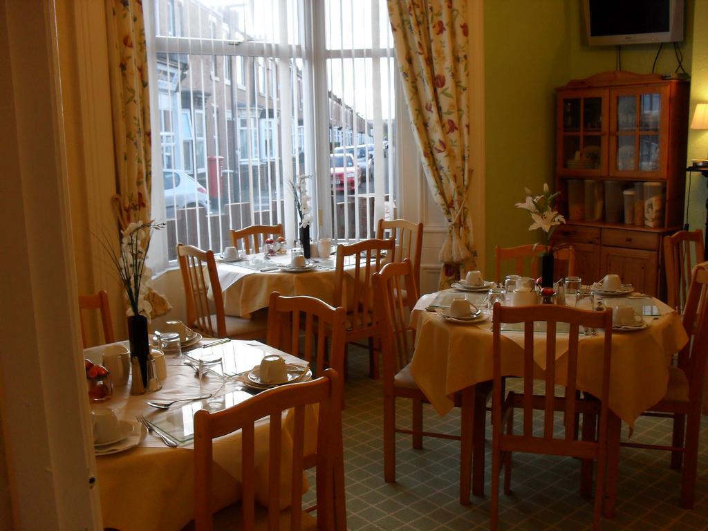 Roker View Guest House 선덜랜드 외부 사진