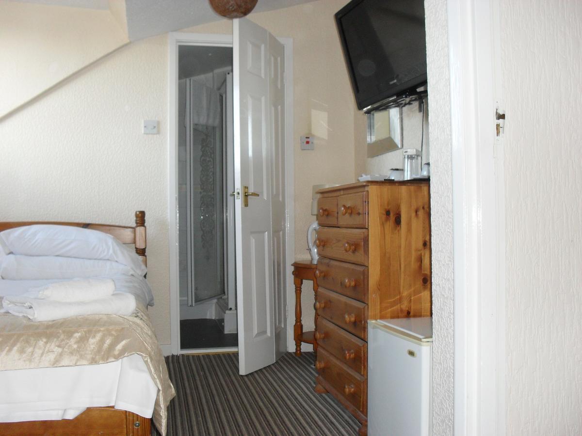 Roker View Guest House 선덜랜드 외부 사진